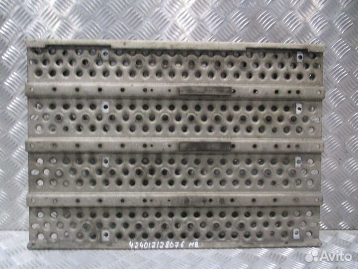 Трап Mercedes-Benz A9605232701