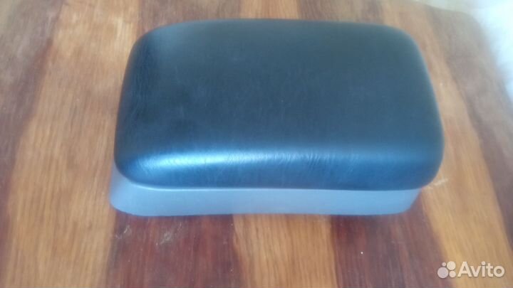 Подлокотник Тойота Калдина