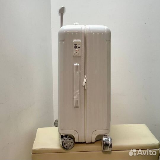 Чемодан Rimowa