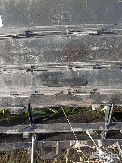 Решетка радиатора audi a6