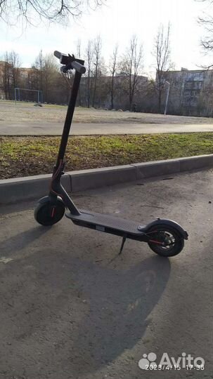 Самокат взрослый электрический бу