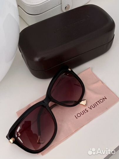 Солнцезащитные очки louis vuitton