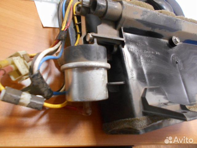 Привод заслонки отопителя Ford Explorer 3-4