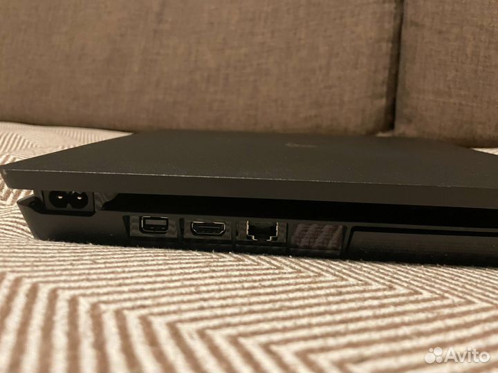 Sony playstation 4 slim с играми