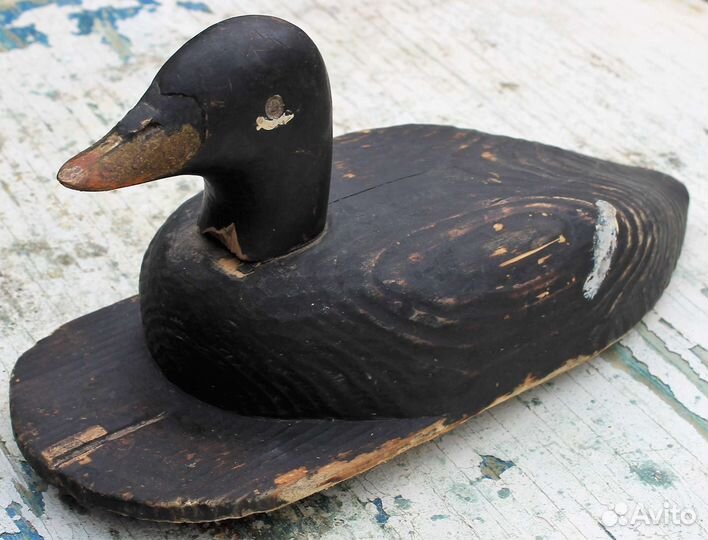Утка деревянная