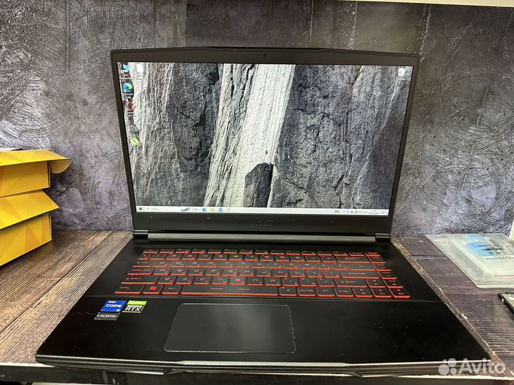 Msi i5-11400H/RTX 3050ti/144Ghz