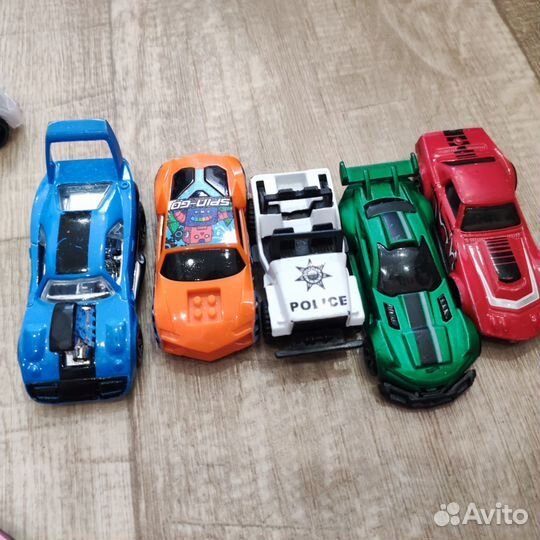 Hot wheels машинки