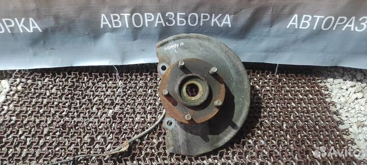 Кулак поворотный левый лансер 10 Mitsubishi Lancer