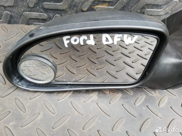 Зеркало заднего вида боковое Ford Focus DFW левое