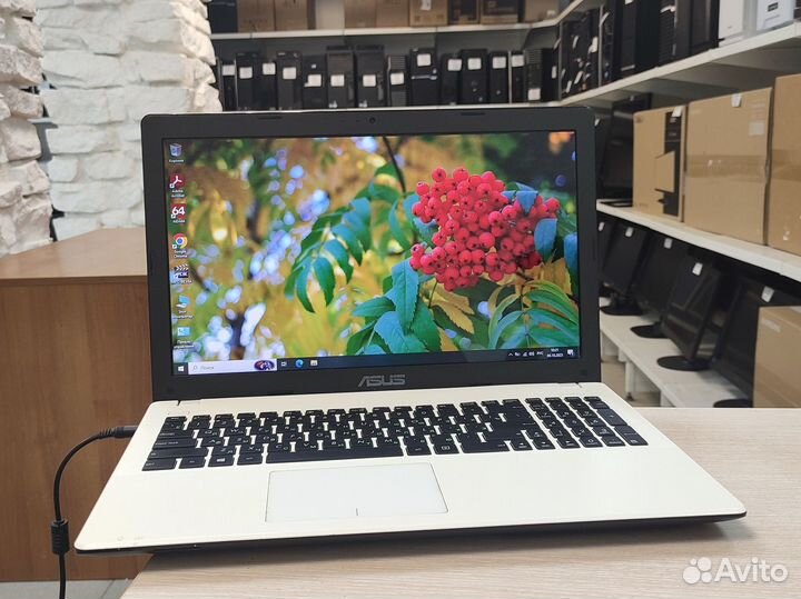 Ноутбук intel X4 N3520/8Gb/SSD 240Gb/HD Graphics