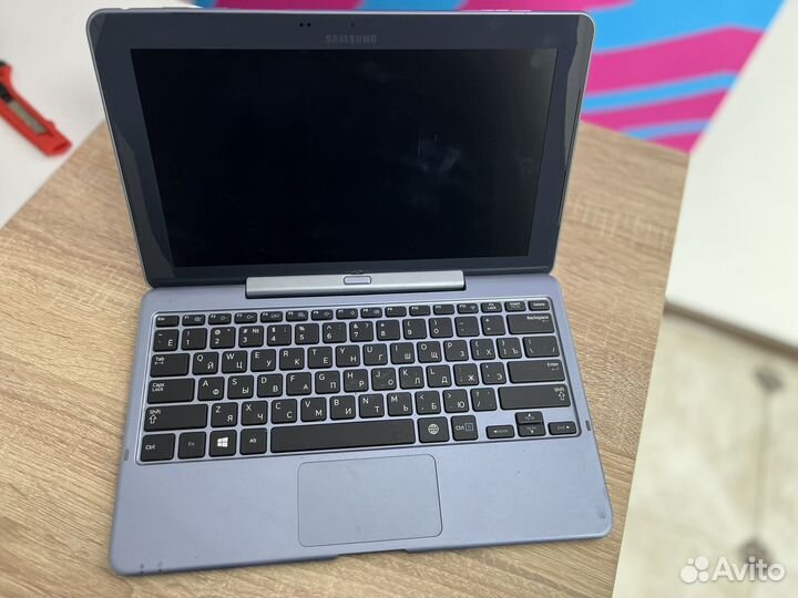 Планшет ноутбук 2 в 1