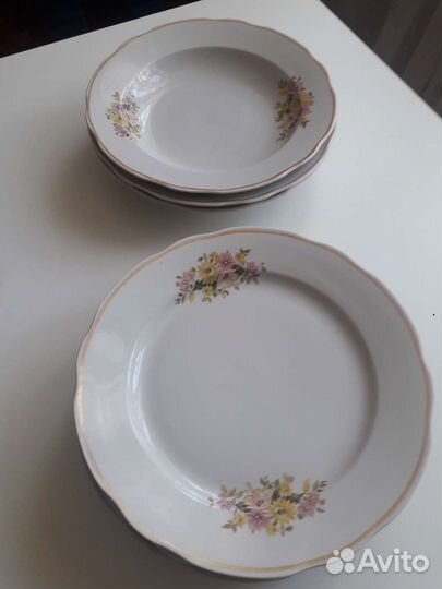 Тарелки Дулево