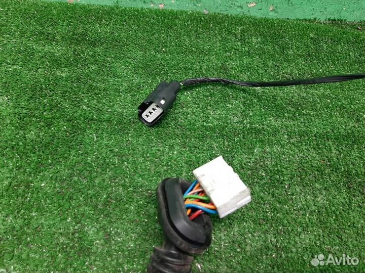 Проводка двери задней правой KIA Sportage 3 (SL)