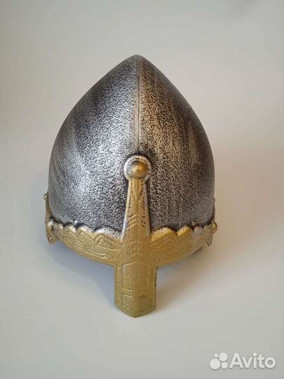 Средневековый шлем викинга рыцаря