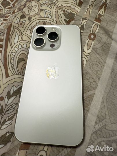 iPhone 15 Pro, 256 ГБ