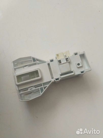 Замок дверцы (люка) стиральной машины