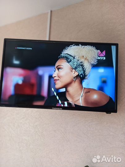 Телевизор thomson T28D21DH-01B