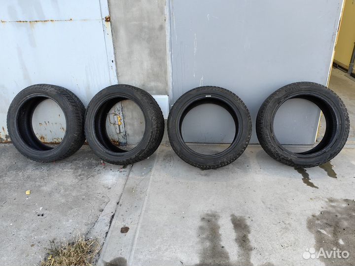 Pirelli Winter Sottozero 3 245/45 R18 100V