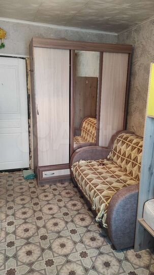 Комната 12 м² в 5-к., 3/5 эт.