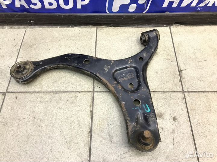 Рычаг передний левый Kia Sorento XM 2.4 G4KE 2010