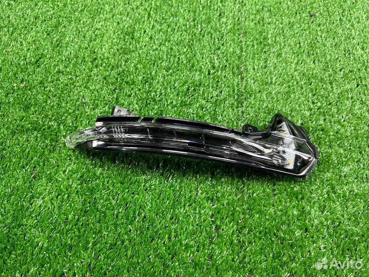 Повторитель в зеркало правый Audi A6 C7 4G5949102A