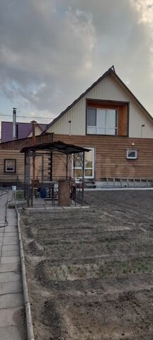 Дом 100 м² на участке 6 сот.