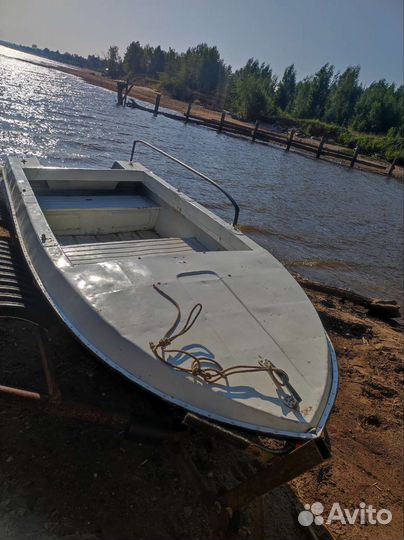 Лодка Неман