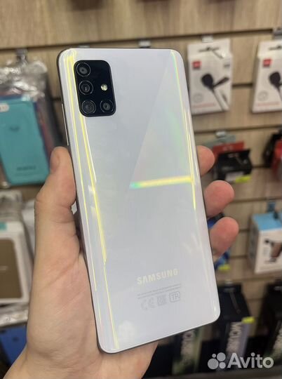 Samsung Galaxy A51, 4/64 ГБ