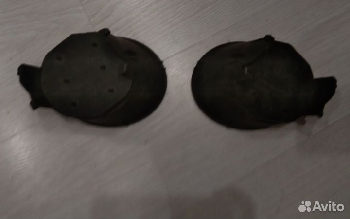 Заглушки для бампера Nissan AD