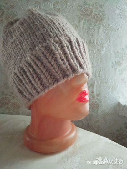 Шапка вязаная ручная работа