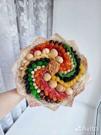 Букет из сухофруктов