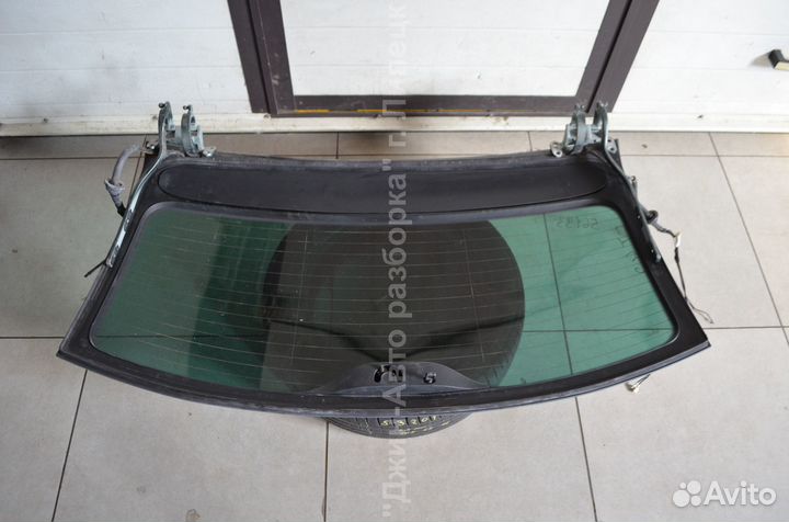 Стекло крышки багажника USA Touareg туарег