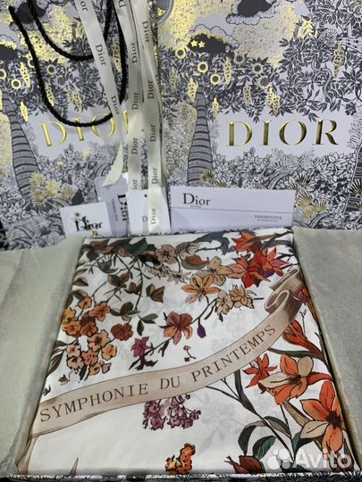 Dior платок (шёлк-премиум)в брендоаой упаковке