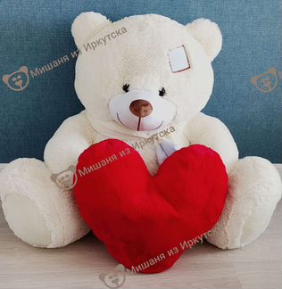 Большой плюшевый мишка