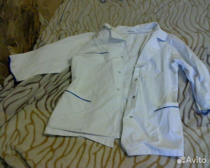 Медицинские халаты р.44