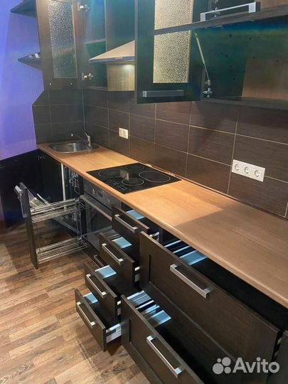 Кухонный гарнитур с техникой кухня прямая 420см