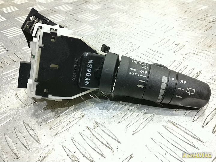 Переключатель подрулевой X-Trail (07-14) R б/у