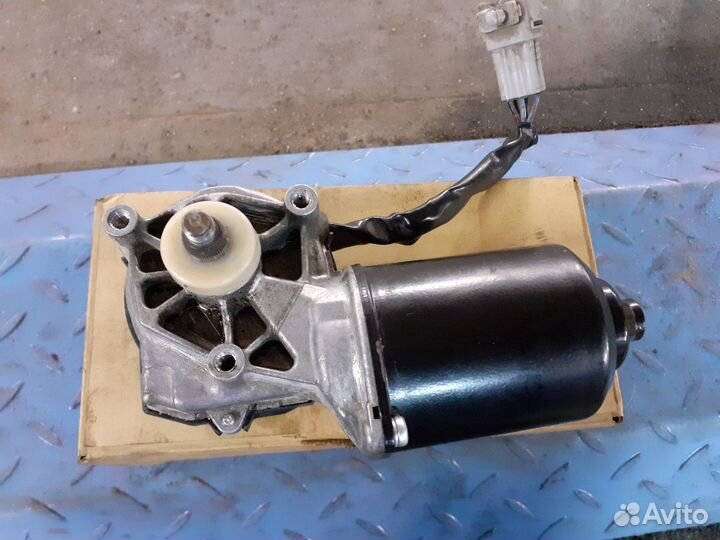 Мотор стеклоочистителя isuzu 8980789651