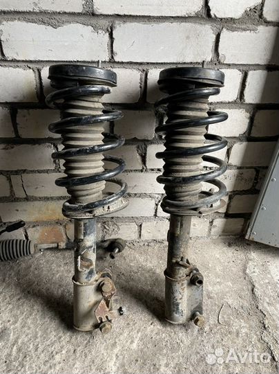 Передние стойки Бмв х5 е53