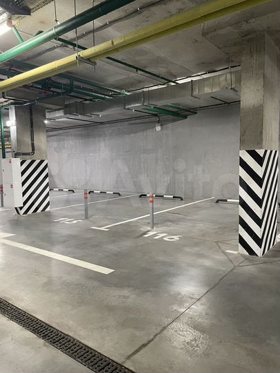 Машиноместо, 18 м²