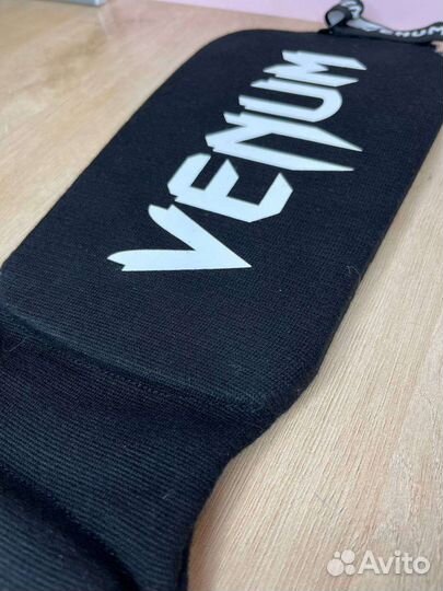 Щитки Venum Kontact Black без размера