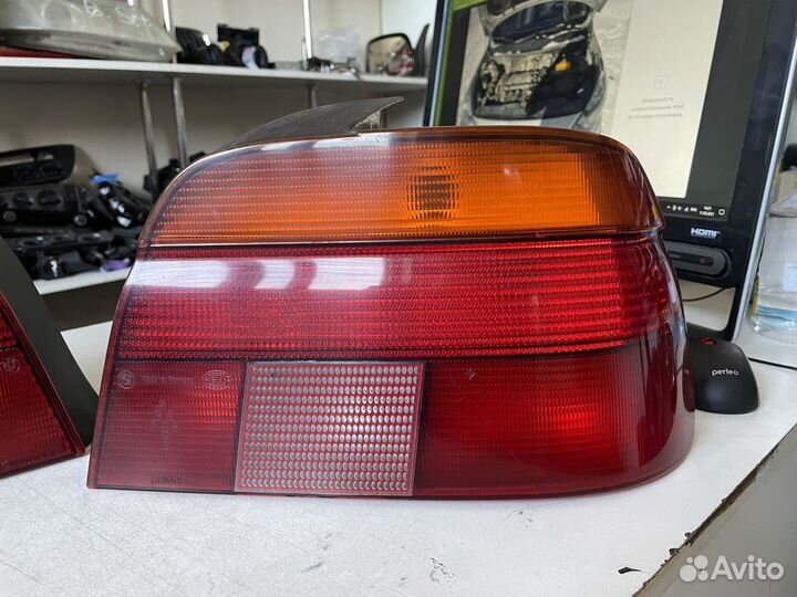 Фонарь задний правый BMW 5серия E39 1995-200
