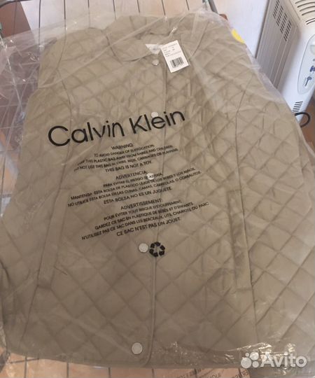 Куртка новая демисезонная женская Calvin Klein