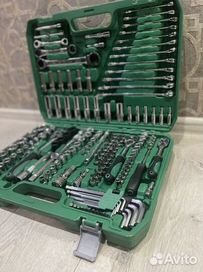 Набор инструментов 151 предмет