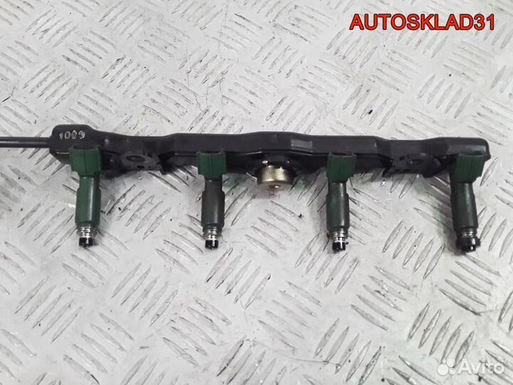 Форсунка инжекторная Toyota Avensis 2 2325022040