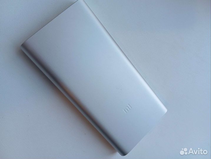 Xiaomi Mi Power bank 2i slim серебристый