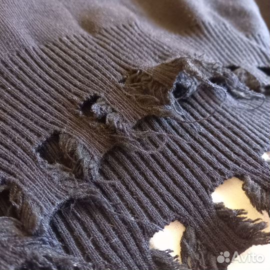 Свитер женский