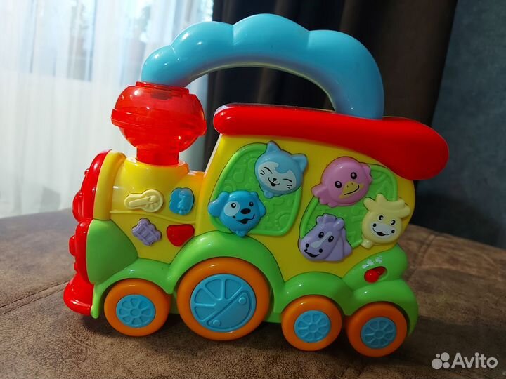 Паровозик музыкальный