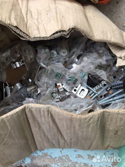 Мебельная фурнитура