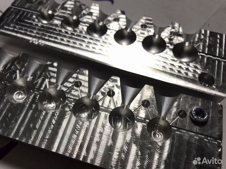 Форма чпу для литья грузил (Чебурашки разб. 8-18)